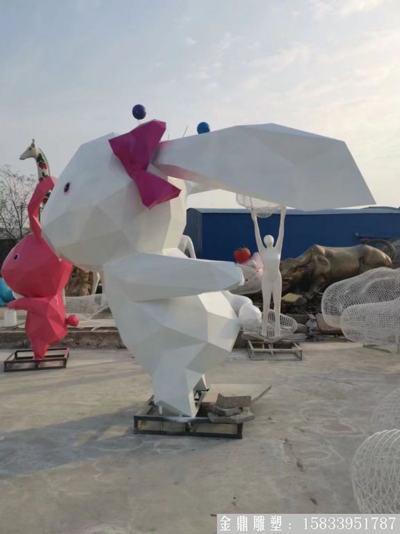 幾何面兔子雕塑 玻璃鋼切面兔子加工定制 設(shè)計(jì)